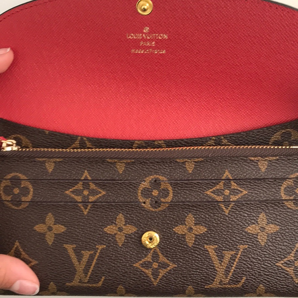 !Trade! Louis Vuitton wallet